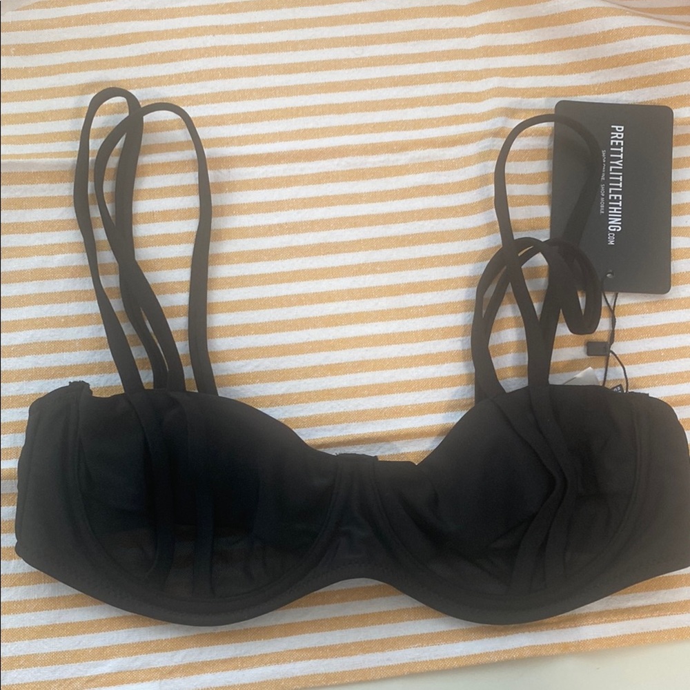 PrettyLittleThing Elegant Black Bikini Top Us6